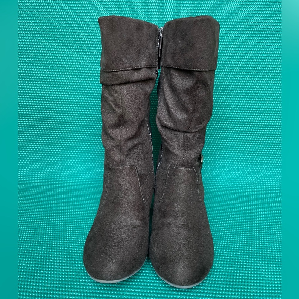 Faded Glory Brown Faux Suede Boots - Picture 4 of 9